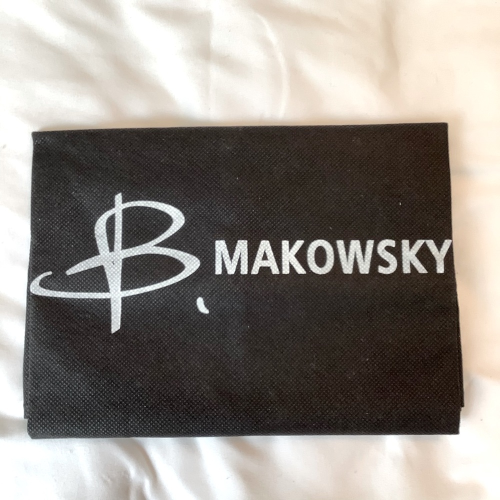 new B. Makowsky purse dust bag